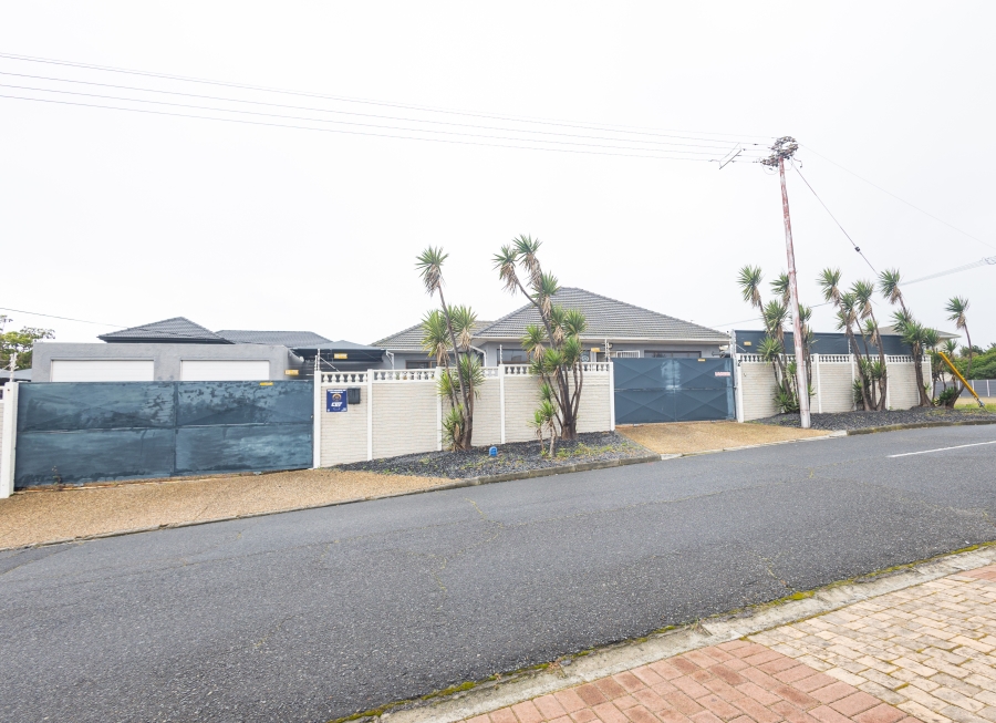 3 Bedroom Property for Sale in Milnerton Central Western Cape